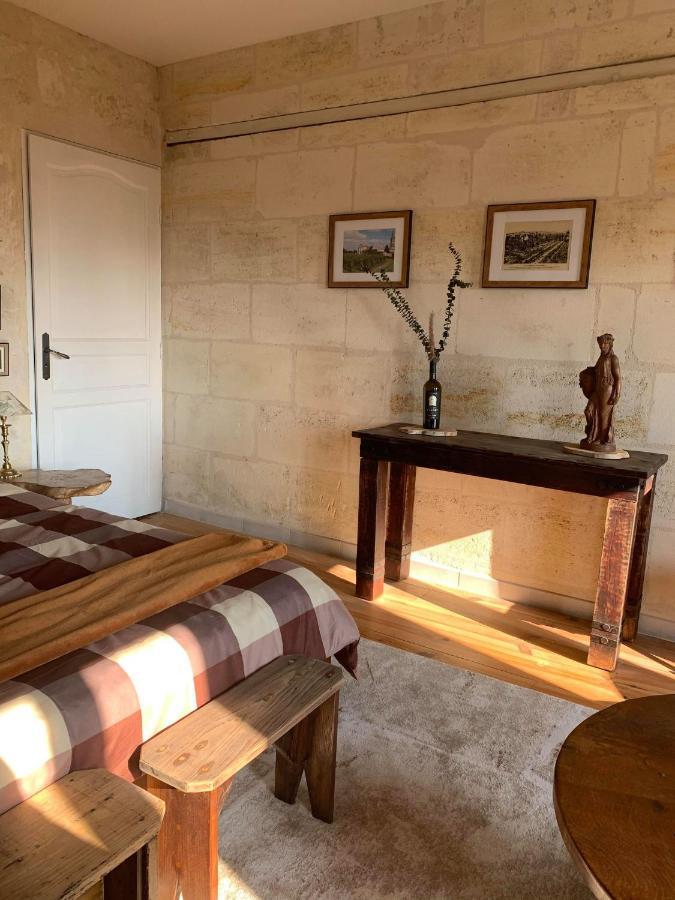 Chambre Vigne, Piscine Spa Fitness Lugon et l’Ile du Carney Exterior foto