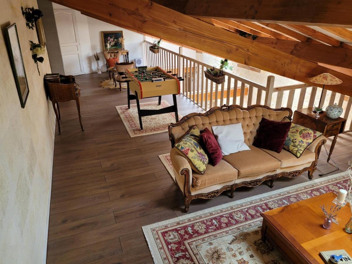Chambre Vigne, Piscine Spa Fitness Lugon et l’Ile du Carney Exterior foto