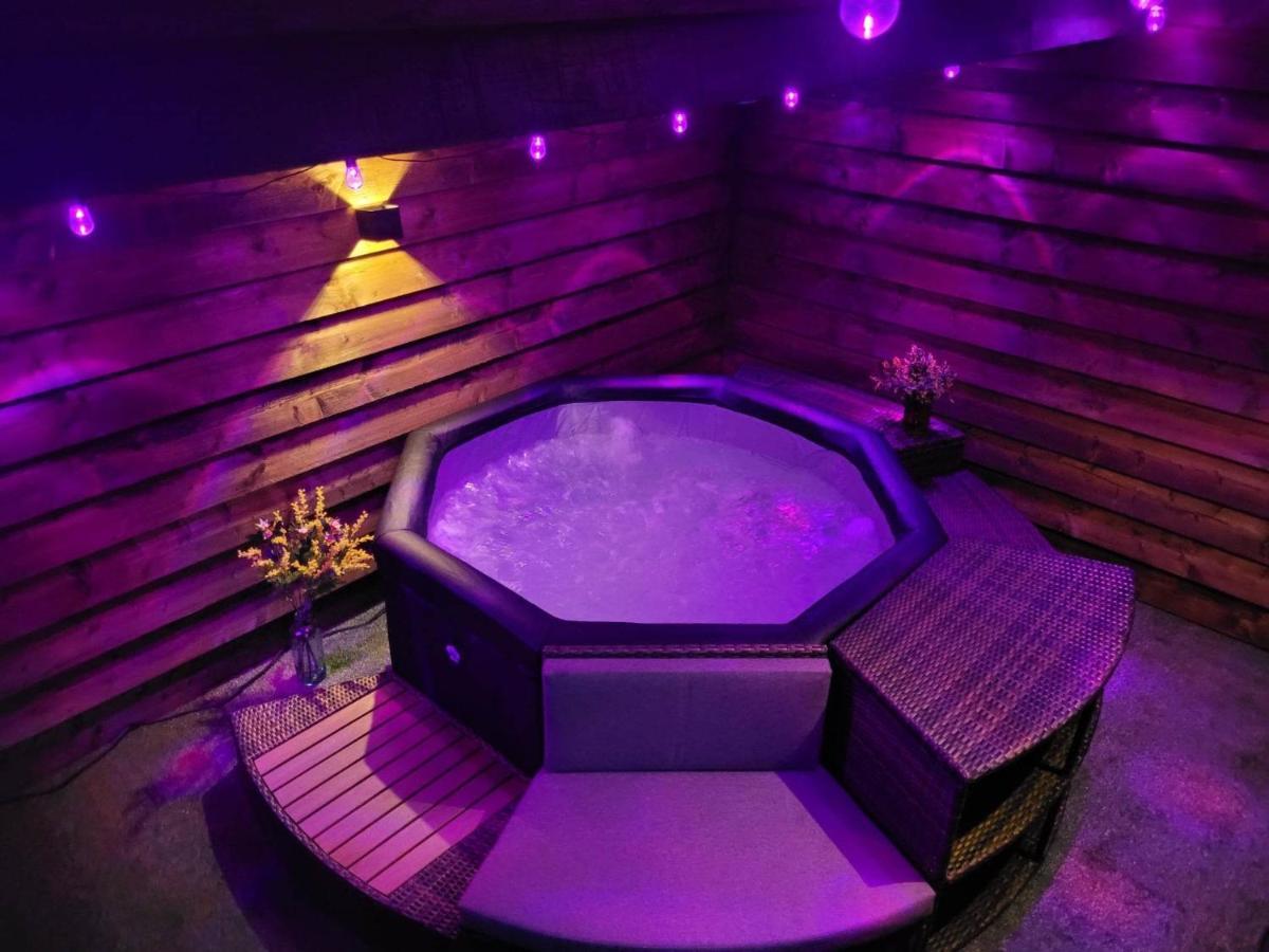 Chambre Vigne, Piscine Spa Fitness Lugon et l’Ile du Carney Exterior foto